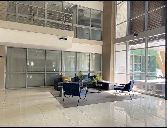 452M² OFFICE TO LET IN FOURWAYS